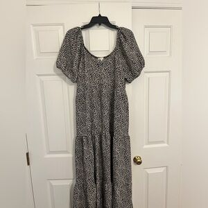 Black and white maxi